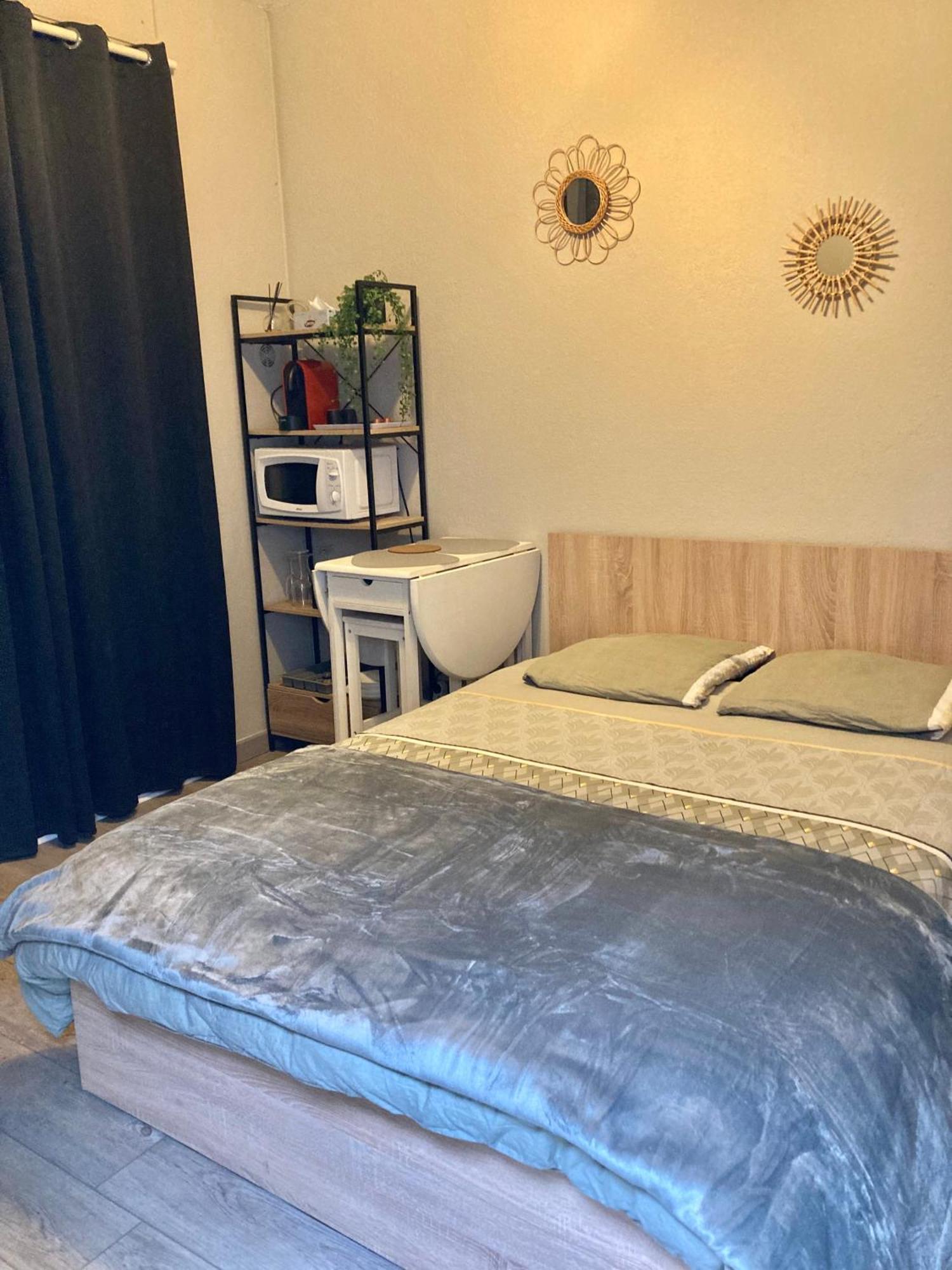 Appartement Calme Et Bien Situe ตาร์บ ภายนอก รูปภาพ